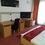 Hotel Eigelstein 2*
