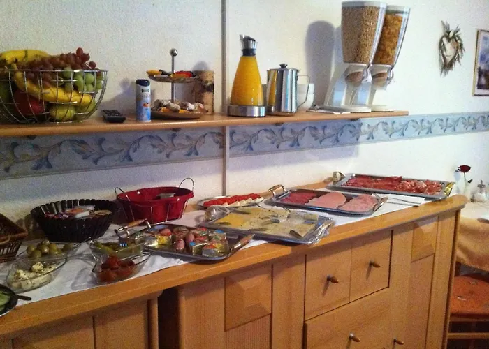 Hotell Eigelstein 2*