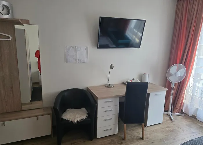 Eigelstein Hotell 2*