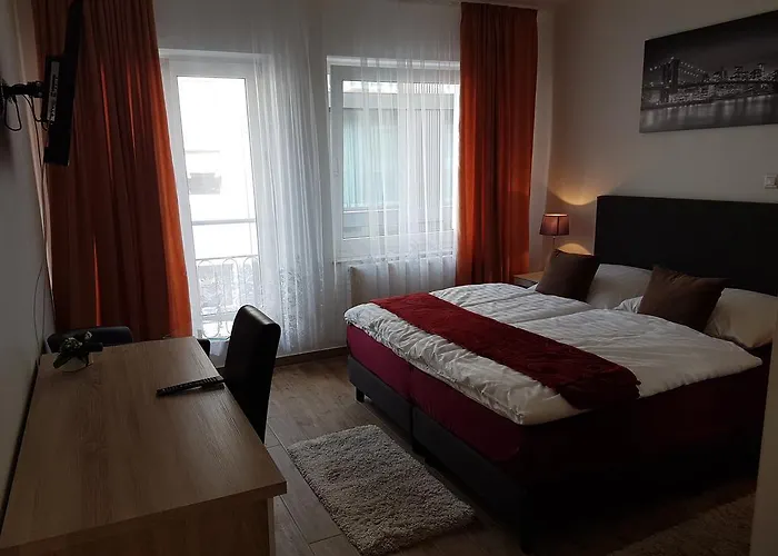 Eigelstein 2* Cologne